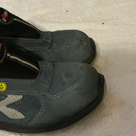 U Power Blue Steel Toe Safety Shoes Sz 7 - 7 1/2 (38) - Picture 8 of 13